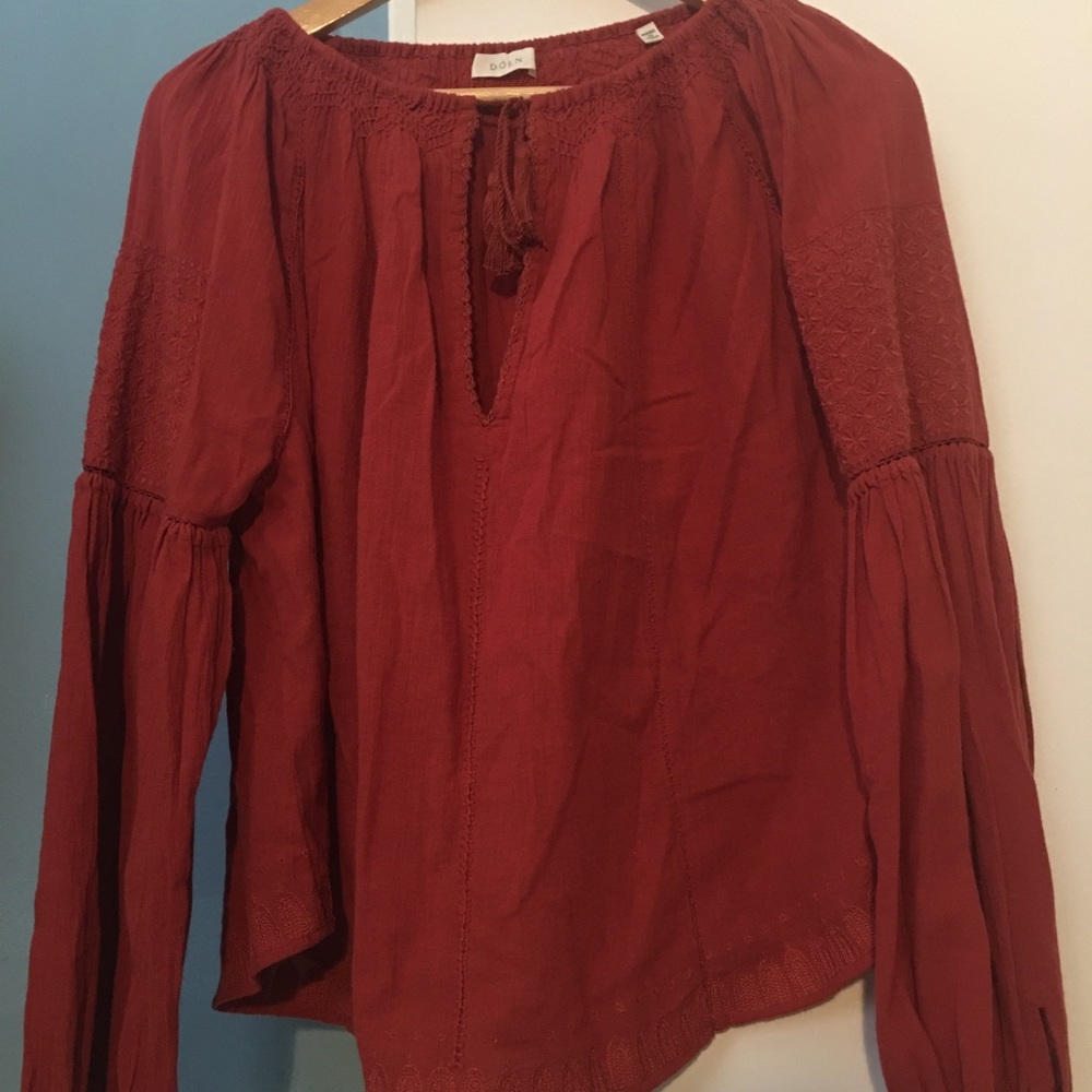 Doen Top, Long sleeve, Tie neck, in Rust, Size XS